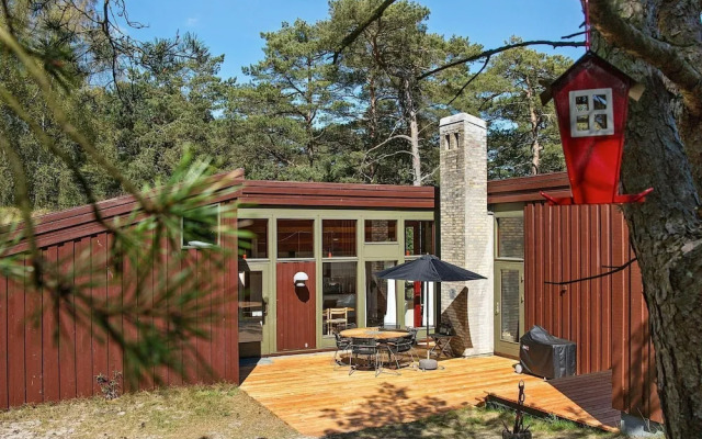 Tranquil Holiday Home in Nexø near Sea