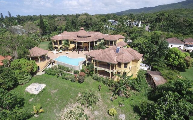 Milbrooks Villa and Retreat