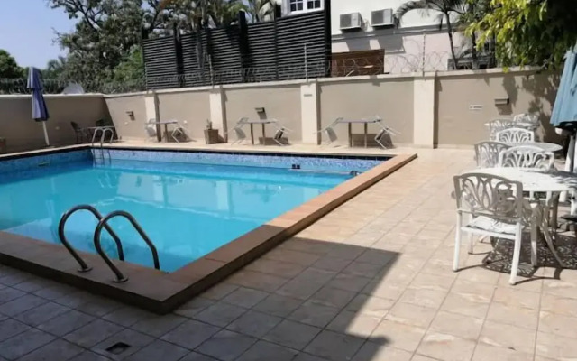 Waxride Residence