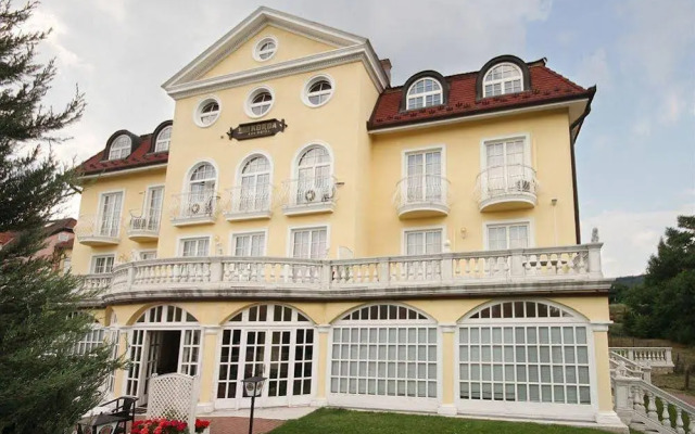 Villa Korda