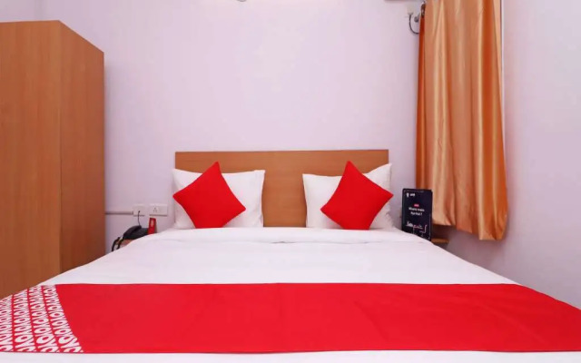 OYO Flagship 14530 Sector 14 Harsh Villa