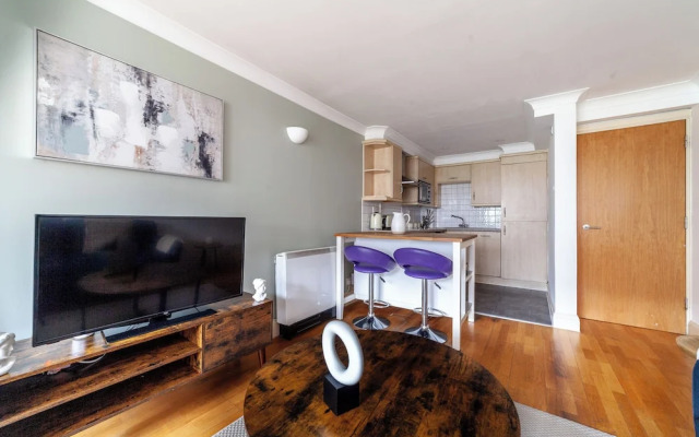 Modern Dalston Apartment