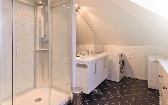 10 Person Holiday Home in Kjølsdalen