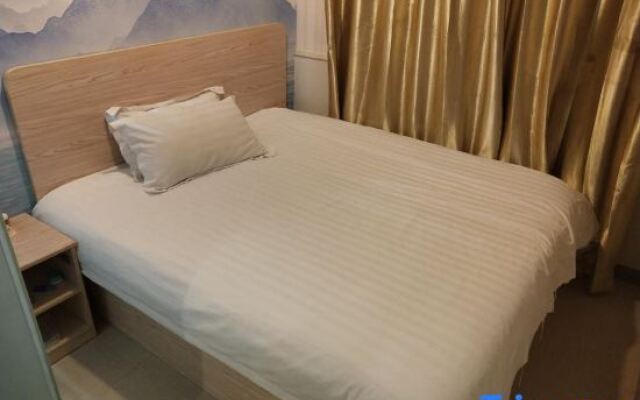 Qingzhu Yuexiang Hotel (Shanghai East Huancheng Road Metro Station)