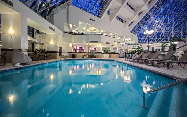 Crowne Plaza St. Louis Airport by IHG