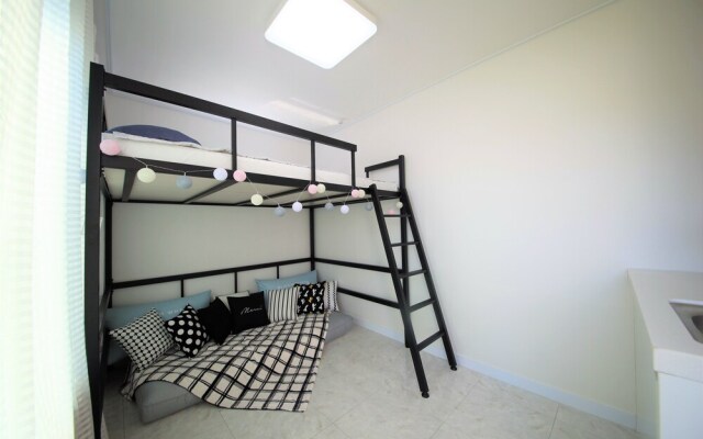 ZIBRO H guesthouse