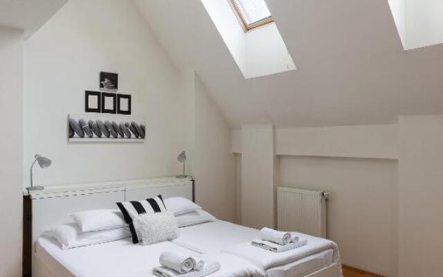 Apartment Penthouse Festina Lente