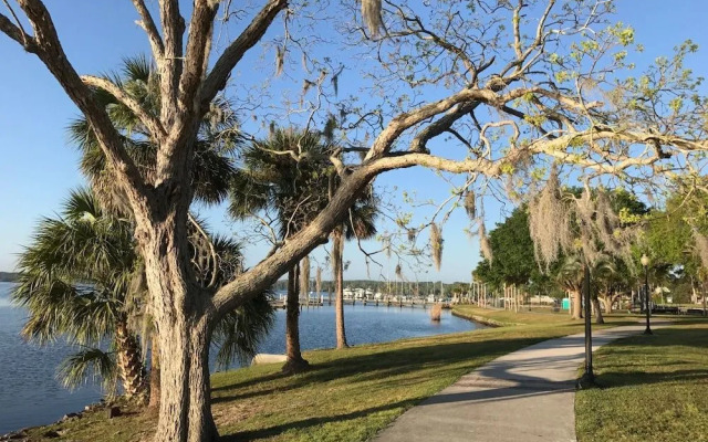 Grand Gables Inn Bed & Breakfast