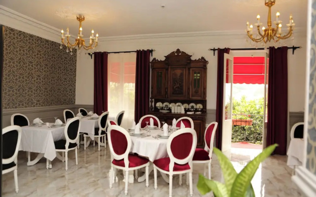 Hotel de letoile