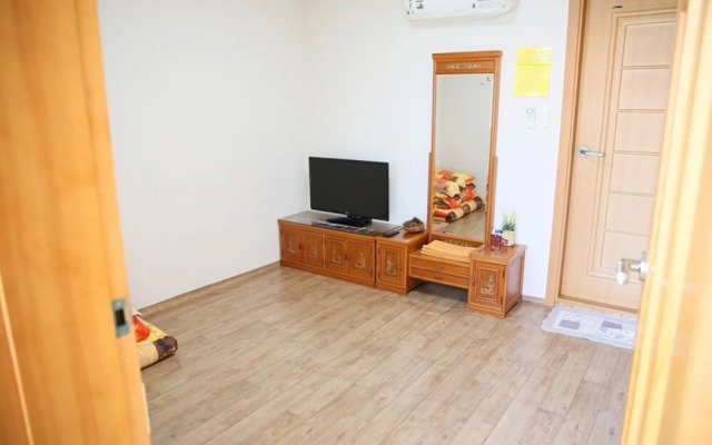 Gyeongju Sopung-gil Hanok Stay