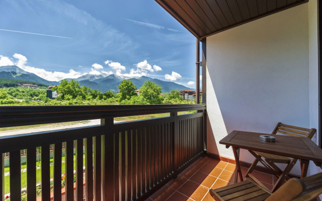 7 Pools SPA & Apartments