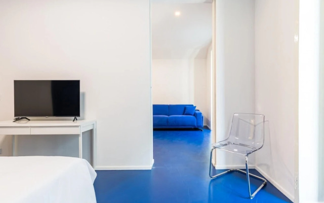 Piazza Municipio Blue Apartment by Wonderful Italy