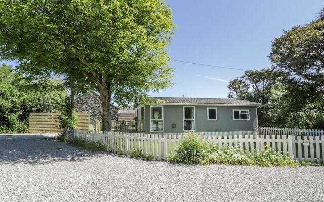 Orchard Lodge