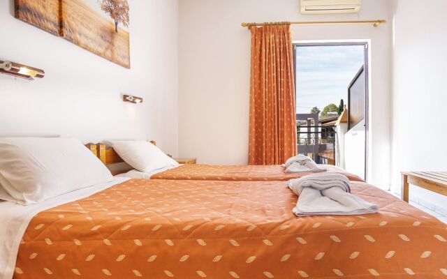 Dionisos Apartments