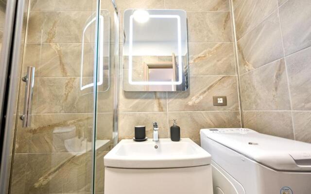 Royale Sundance Studio 7 in Spa n Pool Alezzi
