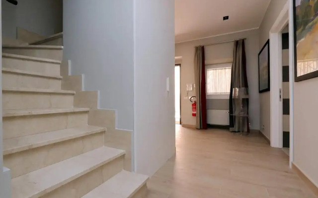 B4 Piazzetta Margutta - B4 - My Extra Home