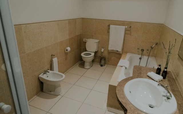 CANA Vineyard Guesthouse