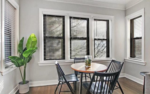 Comfy 2BR - Sunnyside 2F