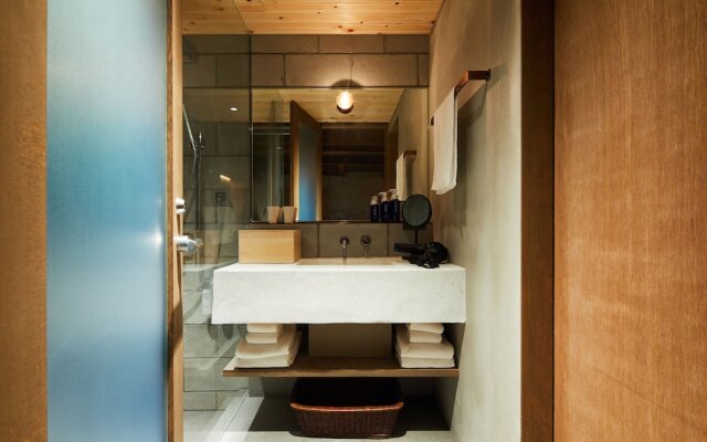 YADORU KYOTO HANARE Roji No Yado