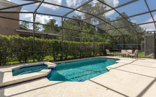 Themed Bedrooms and Large Pool