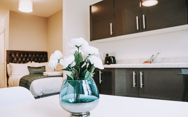 Vincent House Studio Apartments