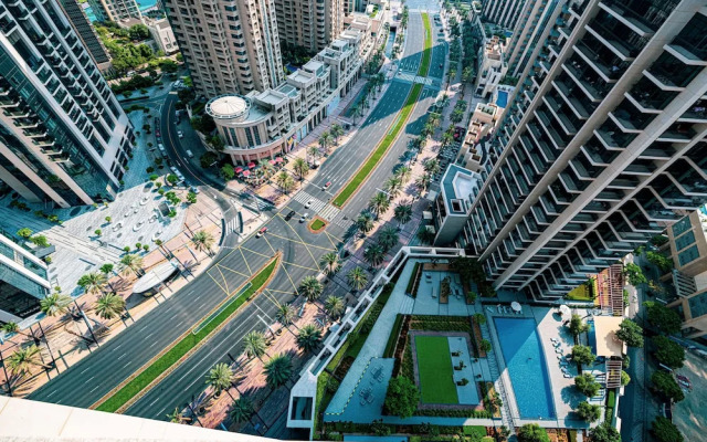 3Br + Maid Close To Burj Khalifa Dubai Mall
