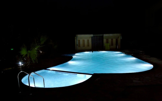 Corbett Wild Resort- A River Access Property