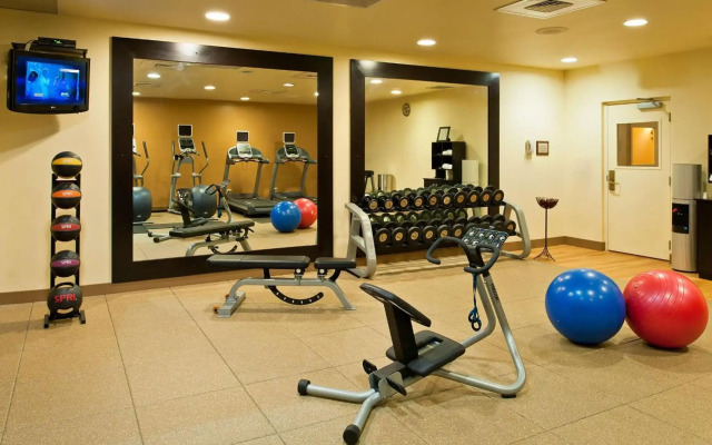 Hilton Garden Inn Shelton