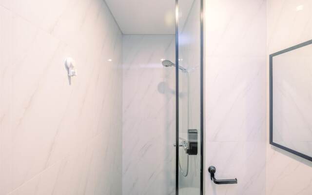 Nice and Elegant Studio at Ciputra World 2 Apartment