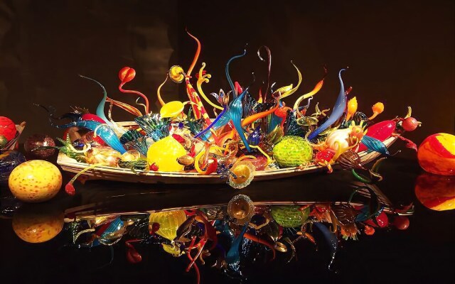 Belltown Court Bliss - Studio Apartment