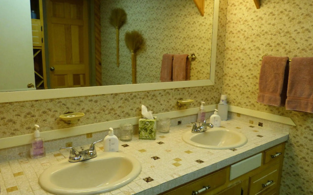 Alaska Halcyon Heights Inn