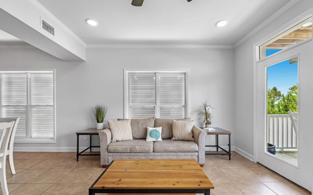 The Salty Fox With Pool