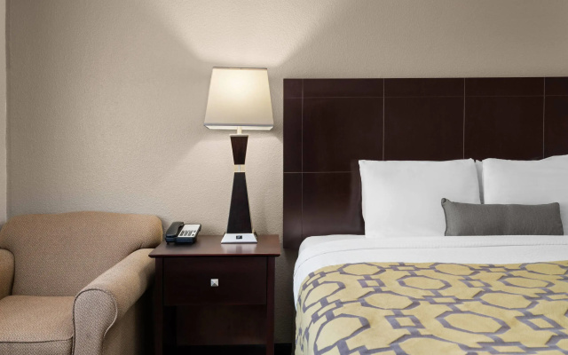 Baymont by Wyndham Jefferson City