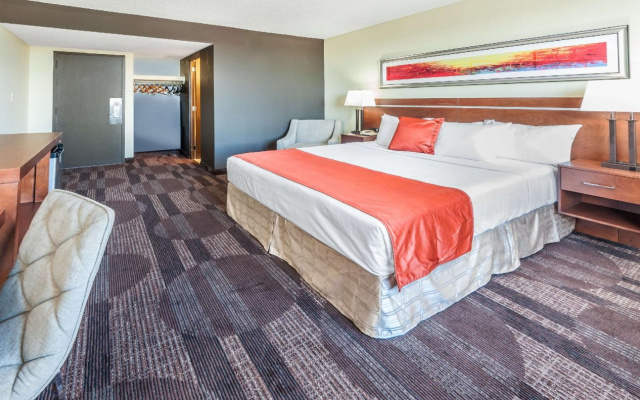 Bedfort Inn & Suites