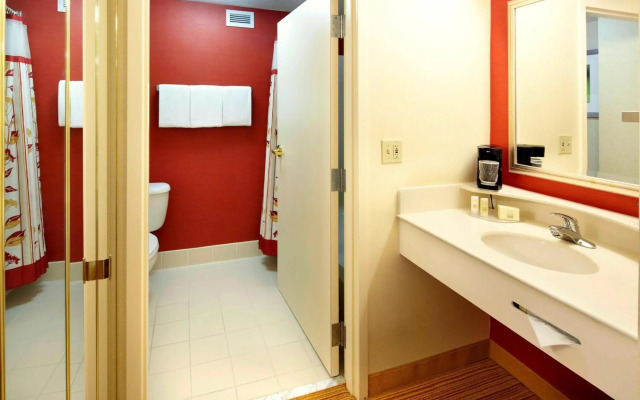 Courtyard by Marriott Newark Granville