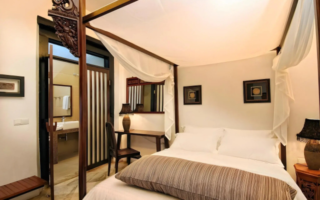Courtyard At Heeren Boutique Hotel