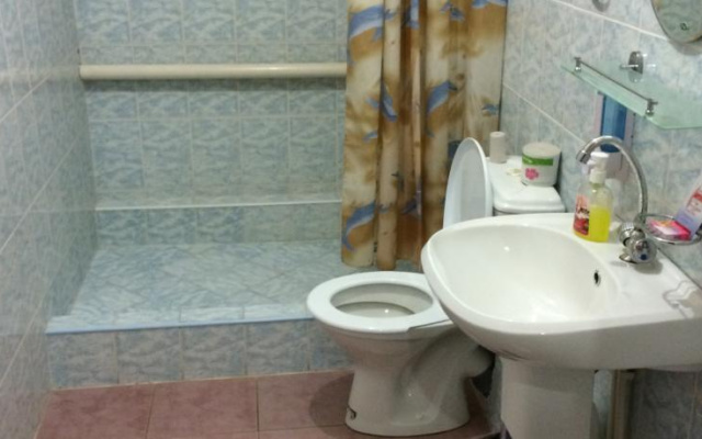 Отель Crystal Deluxe Hotel