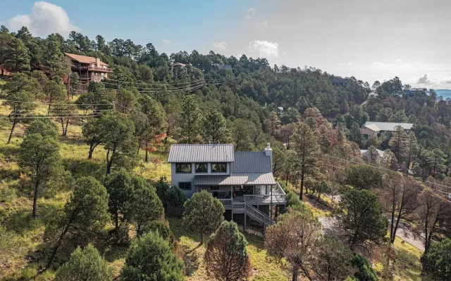 Sierra Escape by Ruidoso Vacation Rentals