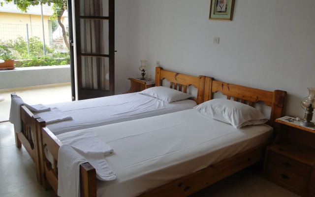 Paradise Inn