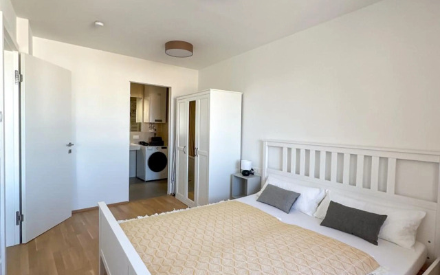 Vienna Sunny Side Up Apartments