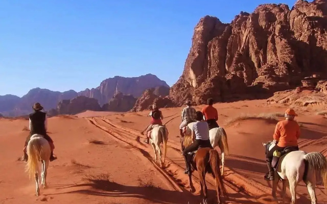 Alsultanh wadirum camp