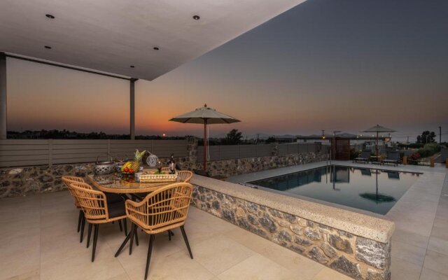 Villa Karydia with private pool