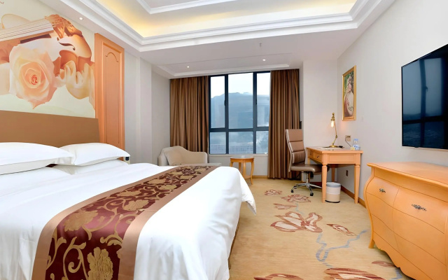 Vienna Hotel Guangdong Chaoyang Mianxi Road – Guest Rooms – Shantou