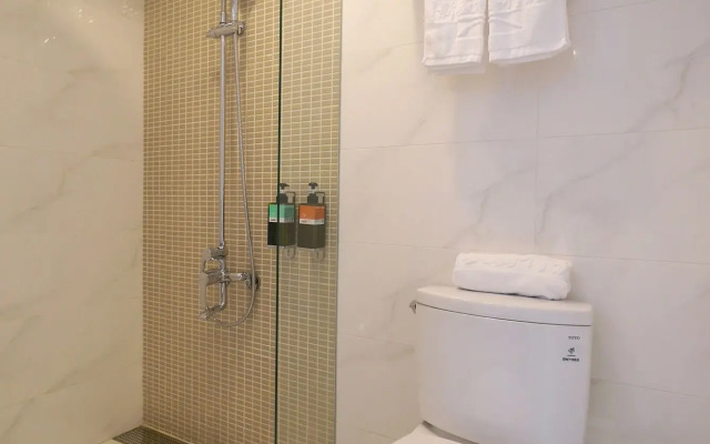 SSBHotel - Shin Sei Bashi