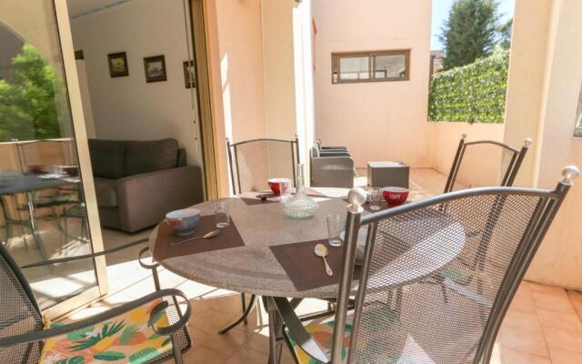 AC Appartment with terrace parking and pool- BENAKEY