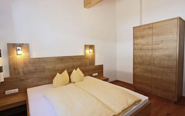 Relaxing Apartment for Families in Umhausen Near City Centre