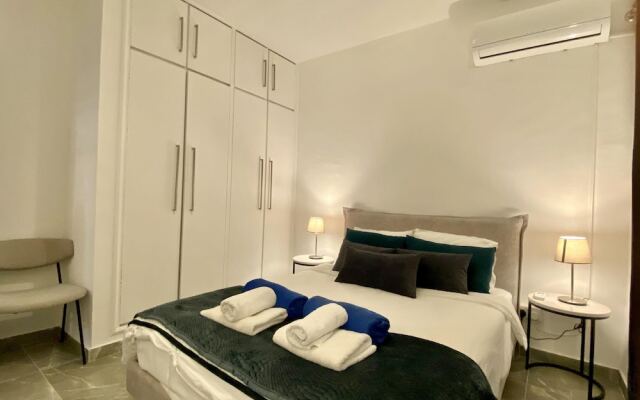 White Arches Sea View Apt No 2