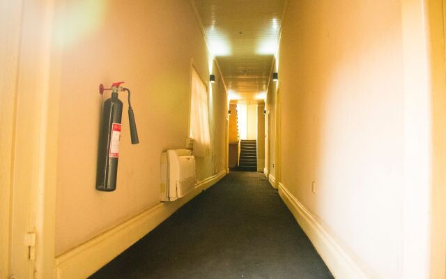 Whitehouse Exclusive Guest House