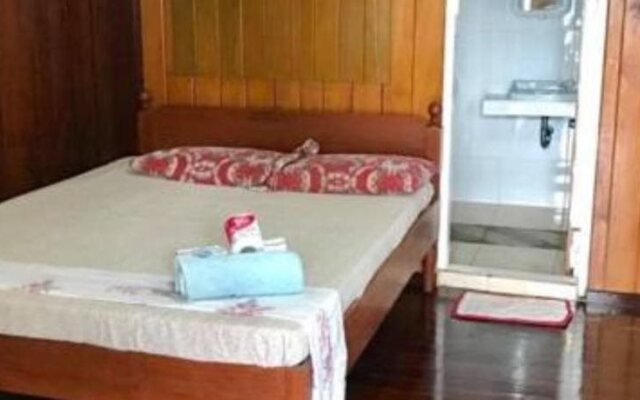 Ricos Beach Cottages