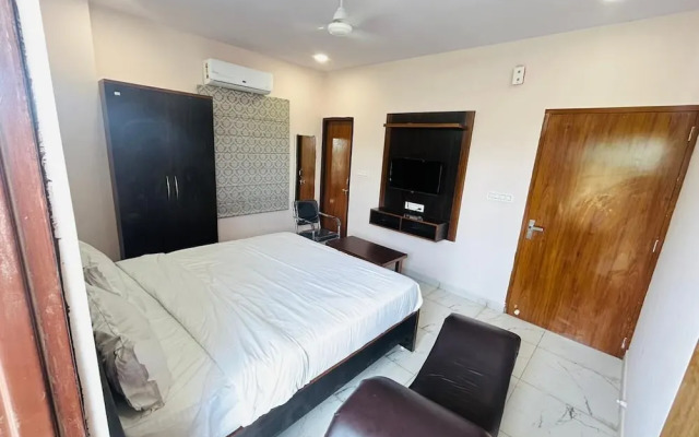 Comfort In Hotel And Restaurant Jodhpur